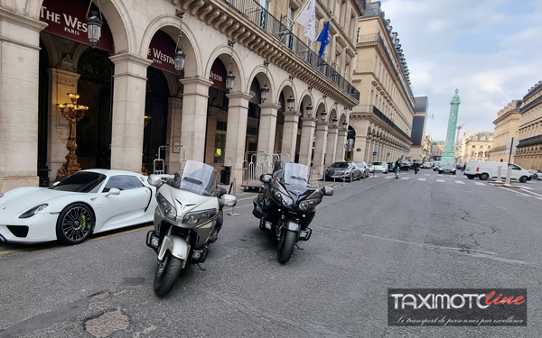 transport taxi moto