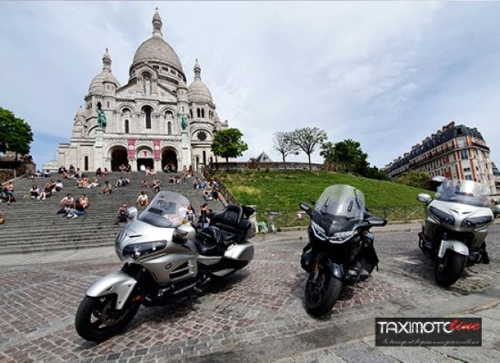 arc-triomphe-new-gols motorcycle-taxi